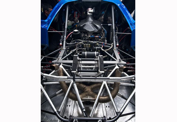 Το πρωτότυπο Α110-50 βασίζεται στο Megane Trophy και χρησιμοποιεί ένα V6 κινητήρα 3,5 λίτρων, συνολικής απόδοσης 400 ίππων.